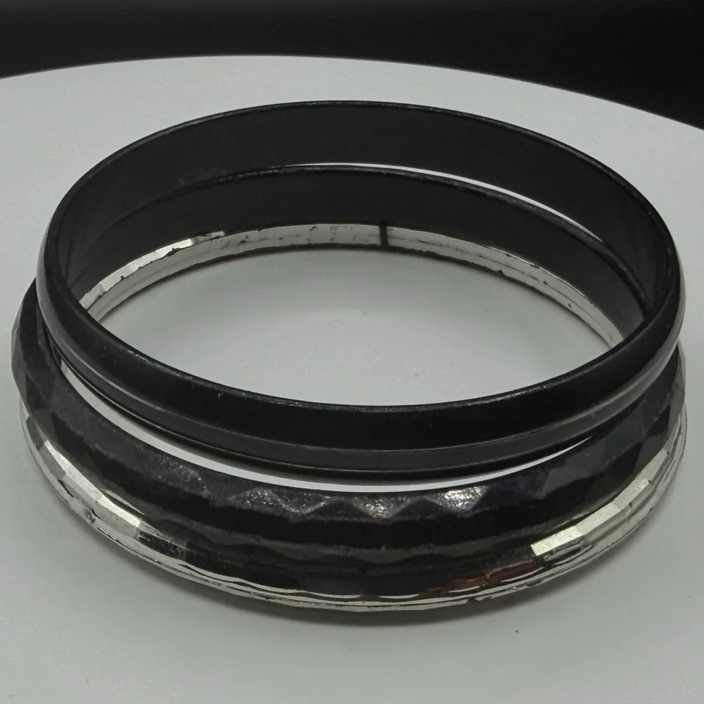 Black Silver Tone Bangle Bracelet Set of 3 Faceted Stackable Chunky Gothic Y2K